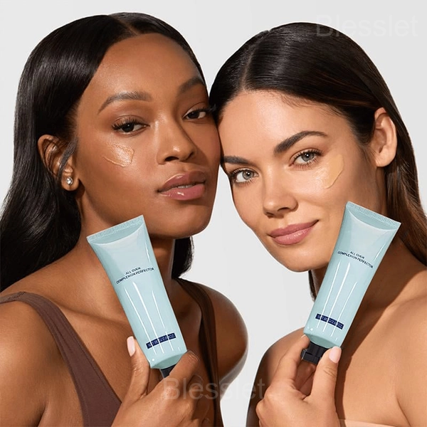 All-in-One Lightweight Waterproof Concealer & Moisturizer