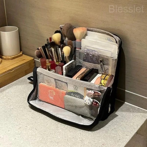 Portable Standing Makeup Bag with Large Capacity and Travel Compartments - Black