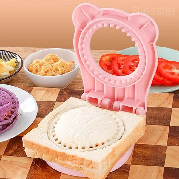 Kids Sandwich Cutter & Sealer with Food-Grade Stainless Steel - Pink, Round