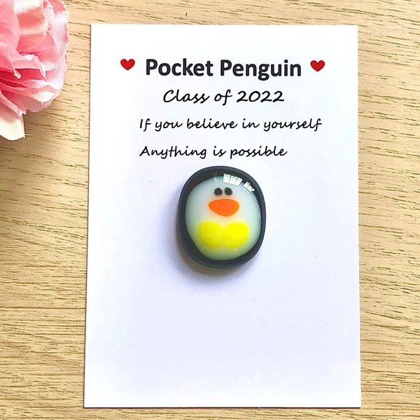 Pocket Penguin Hug Figurine with Inspirational Gift Card - Class of 2022