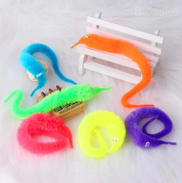 Rainbow Magic Twisty Worm Plush Toy - Colorful Interactive Fun - 6 colors