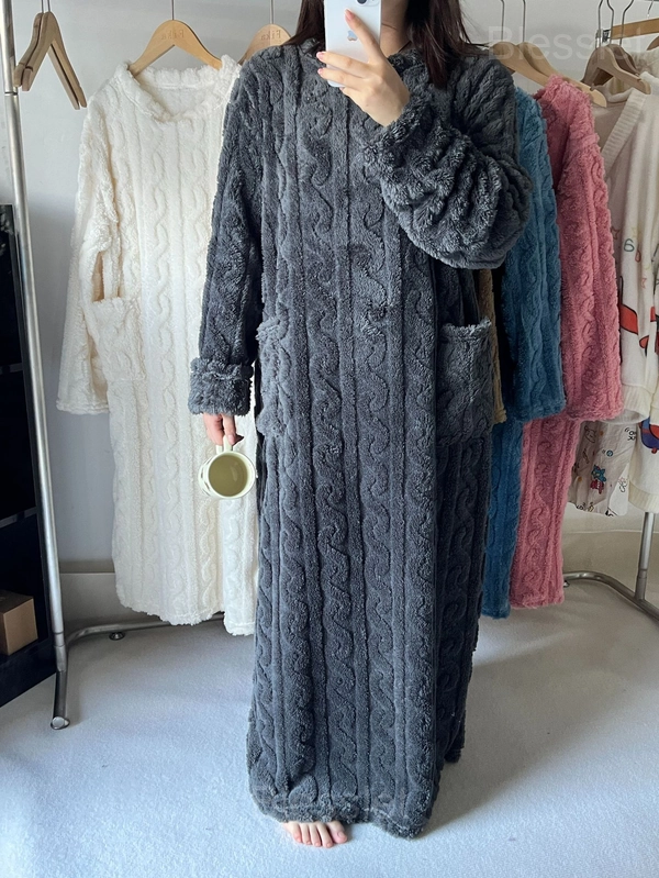 Winter Coral Velvet Home Clothes Cozy Loungewear Set - Grey, L（length140cm）
